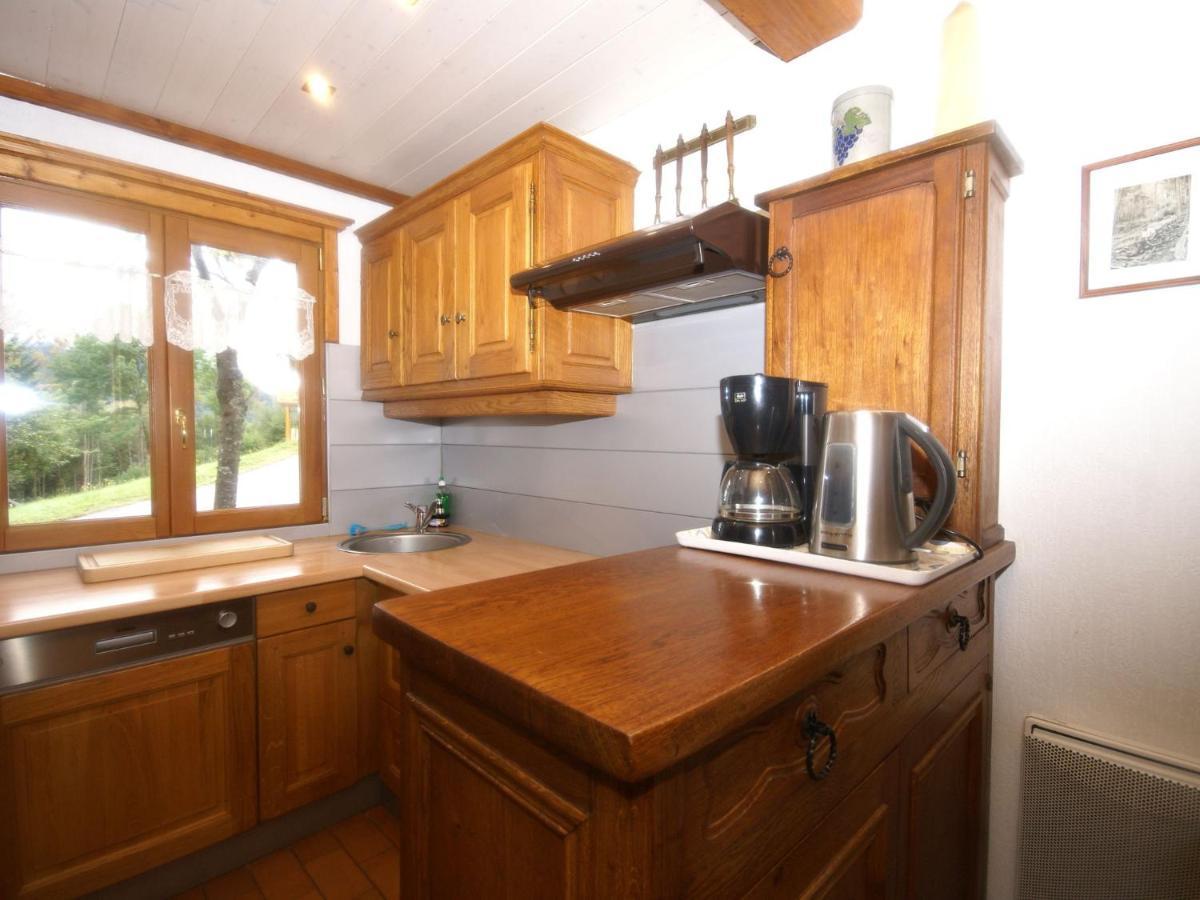 Charming Chalet In Ventron With Terrace Rum bild
